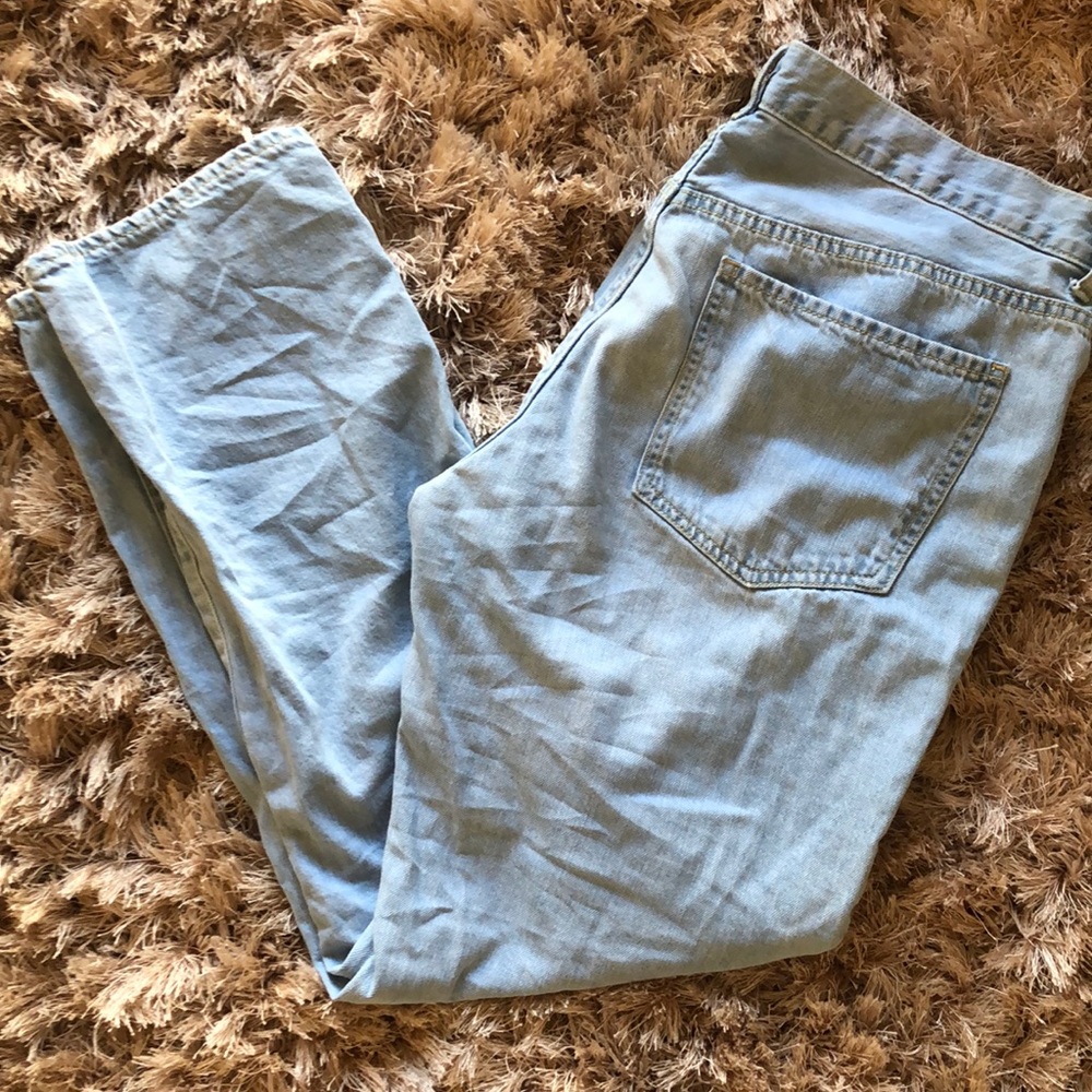 Old Navy Distressed Boyfriend Jeans